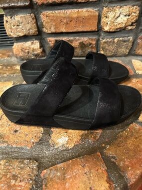 Fitflop “Shimmy.”